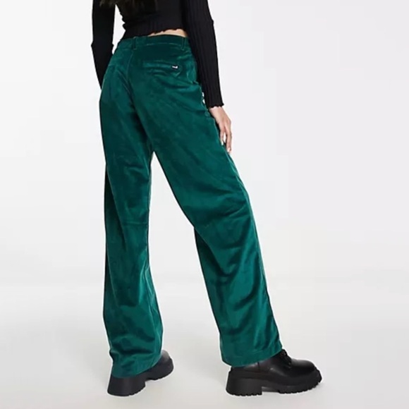 NWT Levi’s Baggy Velvet Trouser Pants in Dark Green - Picture 4 of 12
